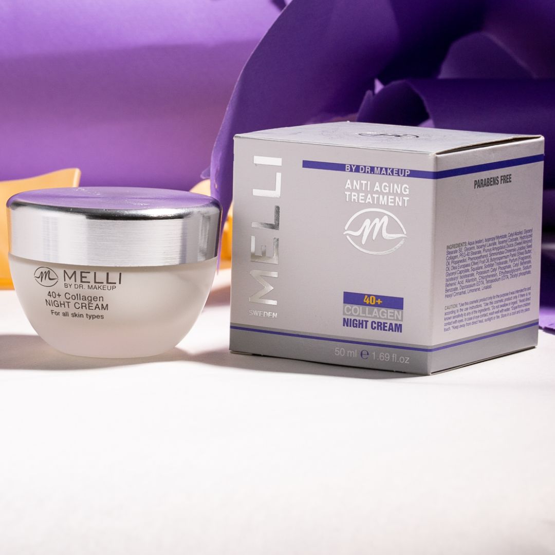 Vår fuktgivande kollagenansiktskräm med anti-aging och boostande egenskaper ger en effektiv lösning för att bekämpa tecken på åldrande. Återställ din huds elasticitet, ungdomlighet, fuktighet, fasthet och lyster med vår innovativa formula.